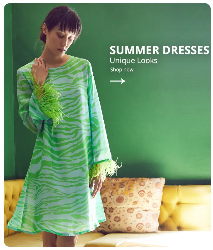 Ana Alcazar Model draagt ​​zomer jurk in groen 2023