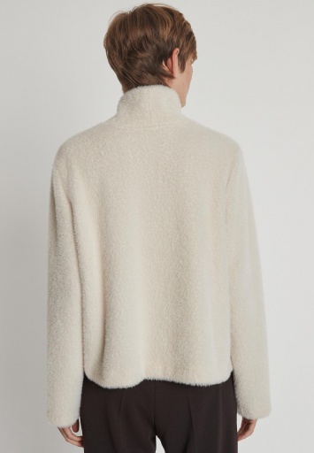 Turtleneck Sweater Mabelo 